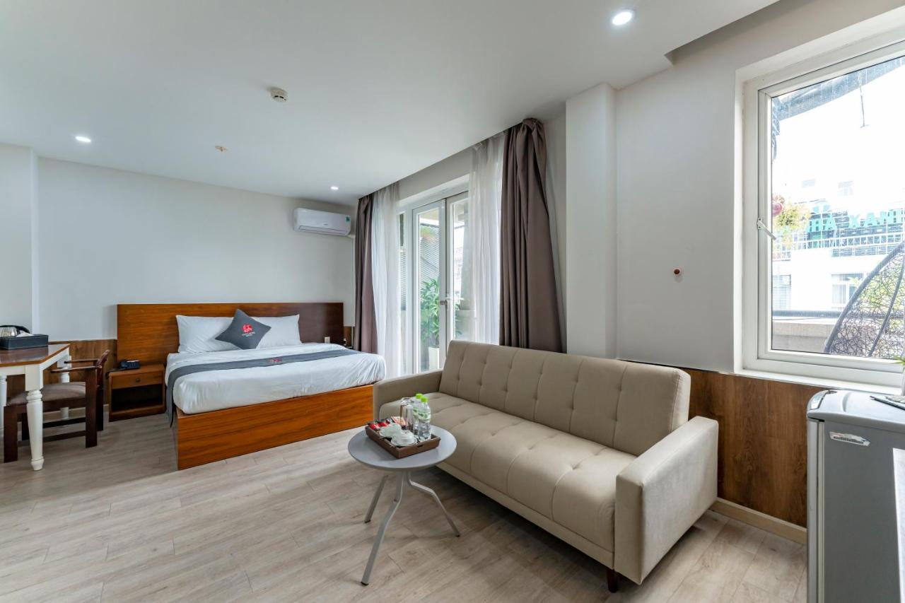 Edoya Hotel Phu My Hung Хошимин Экстерьер фото