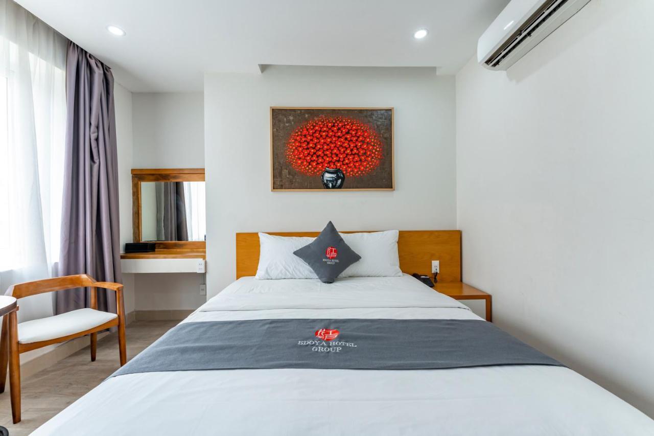 Edoya Hotel Phu My Hung Хошимин Экстерьер фото