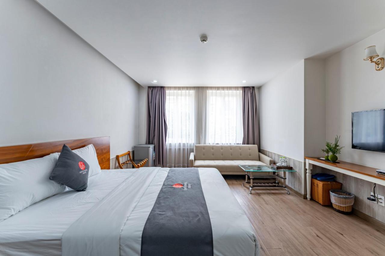 Edoya Hotel Phu My Hung Хошимин Экстерьер фото