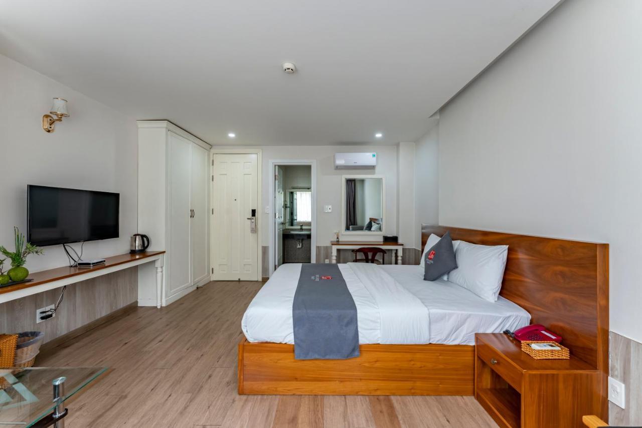 Edoya Hotel Phu My Hung Хошимин Экстерьер фото