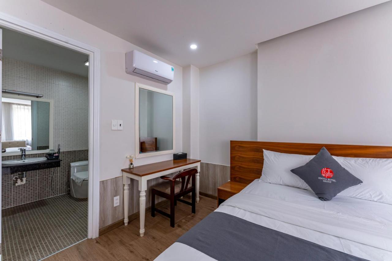 Edoya Hotel Phu My Hung Хошимин Экстерьер фото