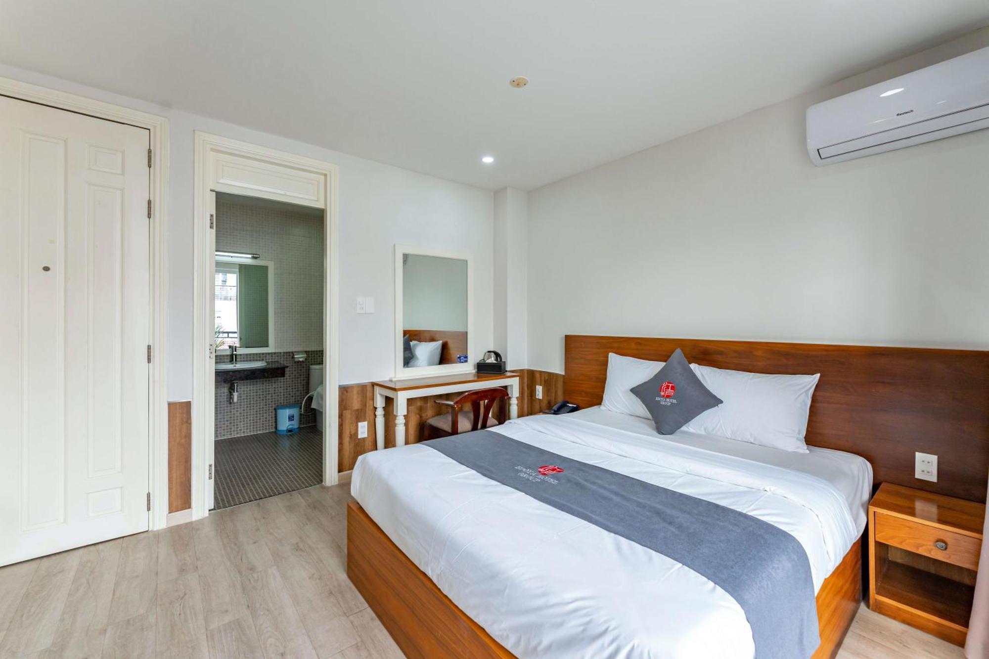 Edoya Hotel Phu My Hung Хошимин Экстерьер фото