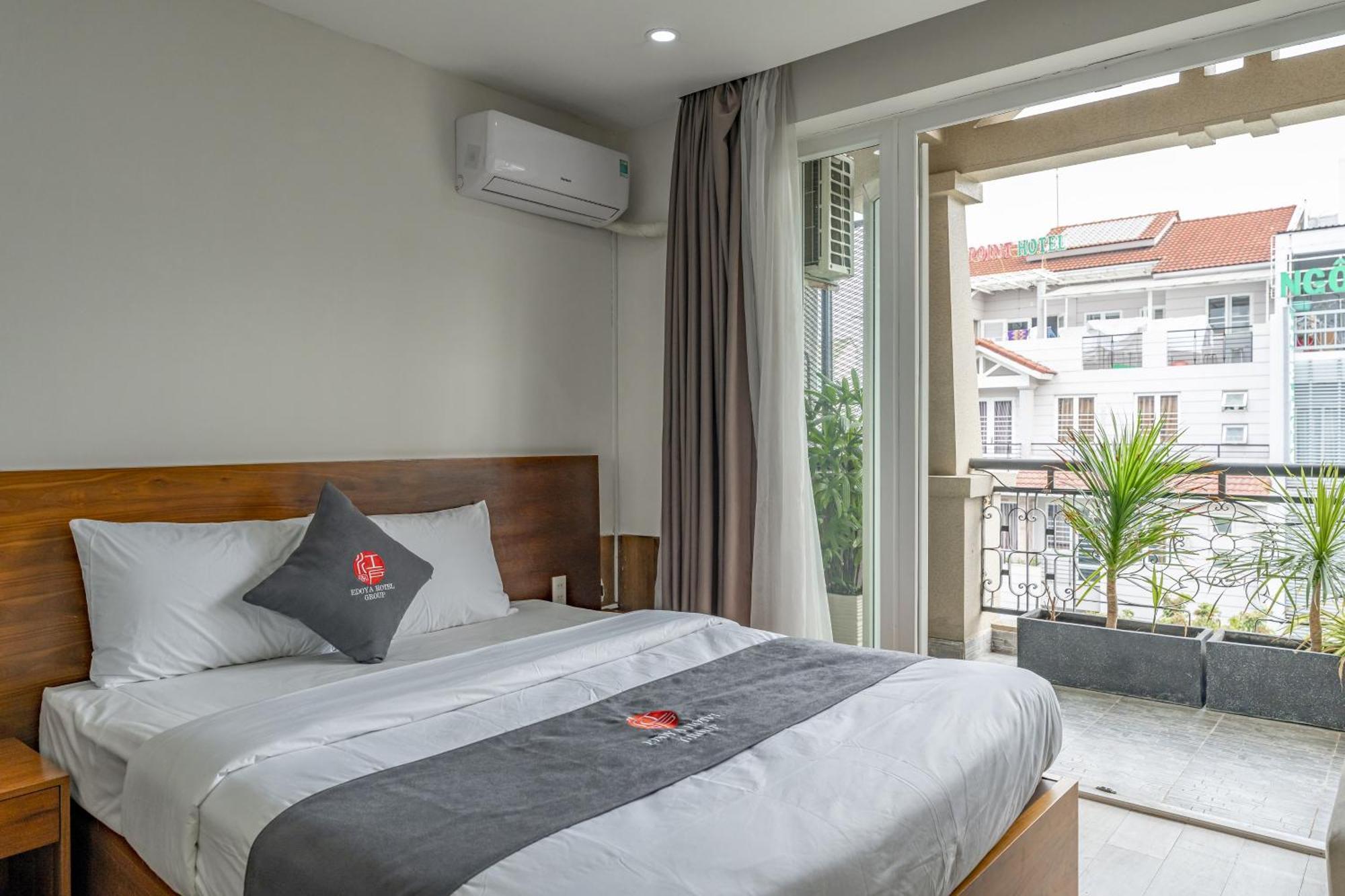 Edoya Hotel Phu My Hung Хошимин Экстерьер фото